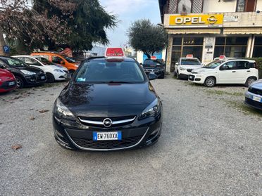 Opel Astra 1.4 100CV 5 porte Cosmo