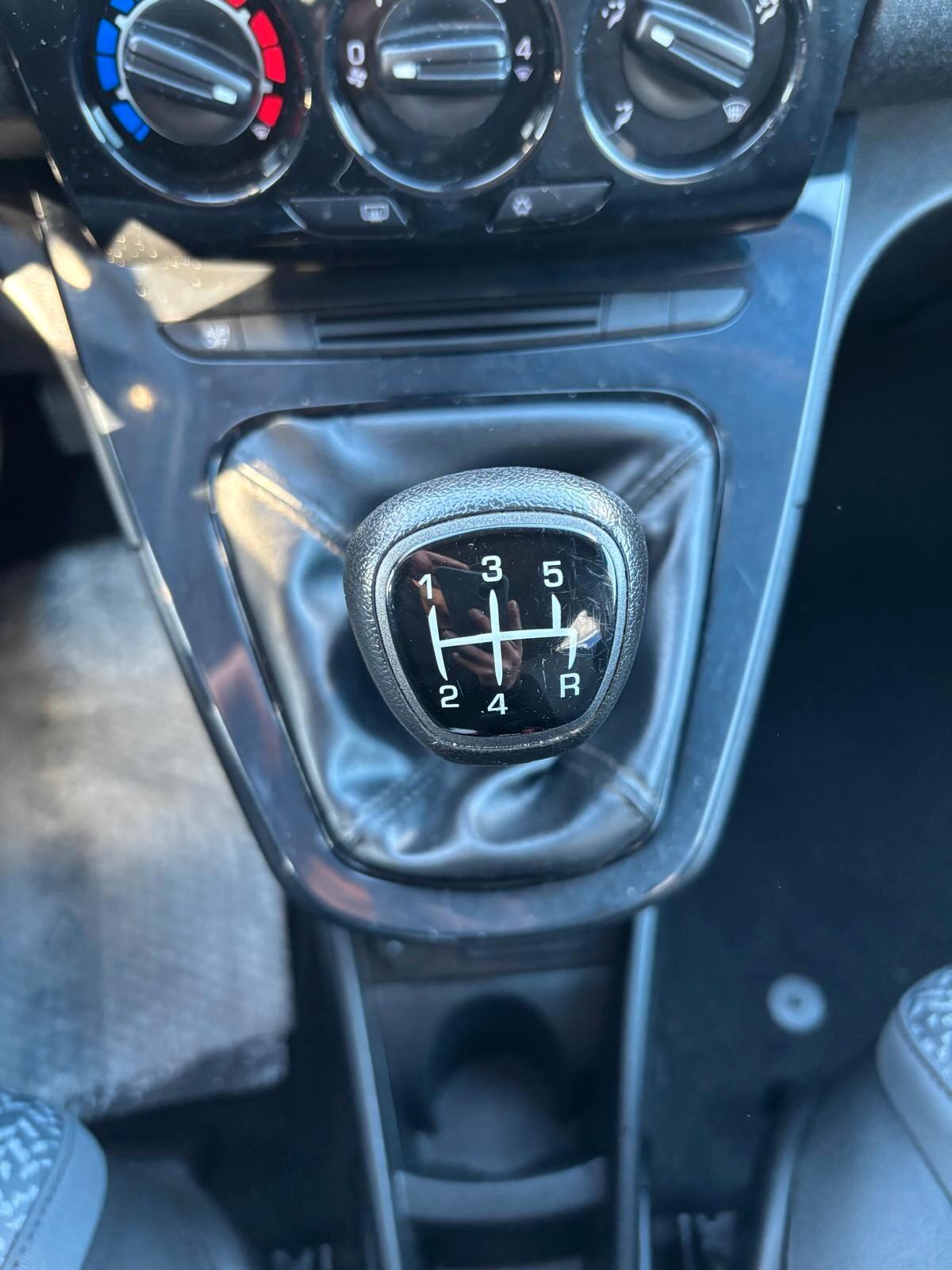 Lancia Ypsilon 1.2 69 CV 5 porte Elefantino Blu