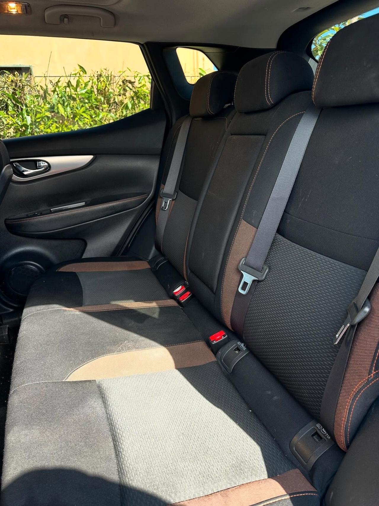 Nissan Qashqai 1.3 DIG-T 140 CV Tekna