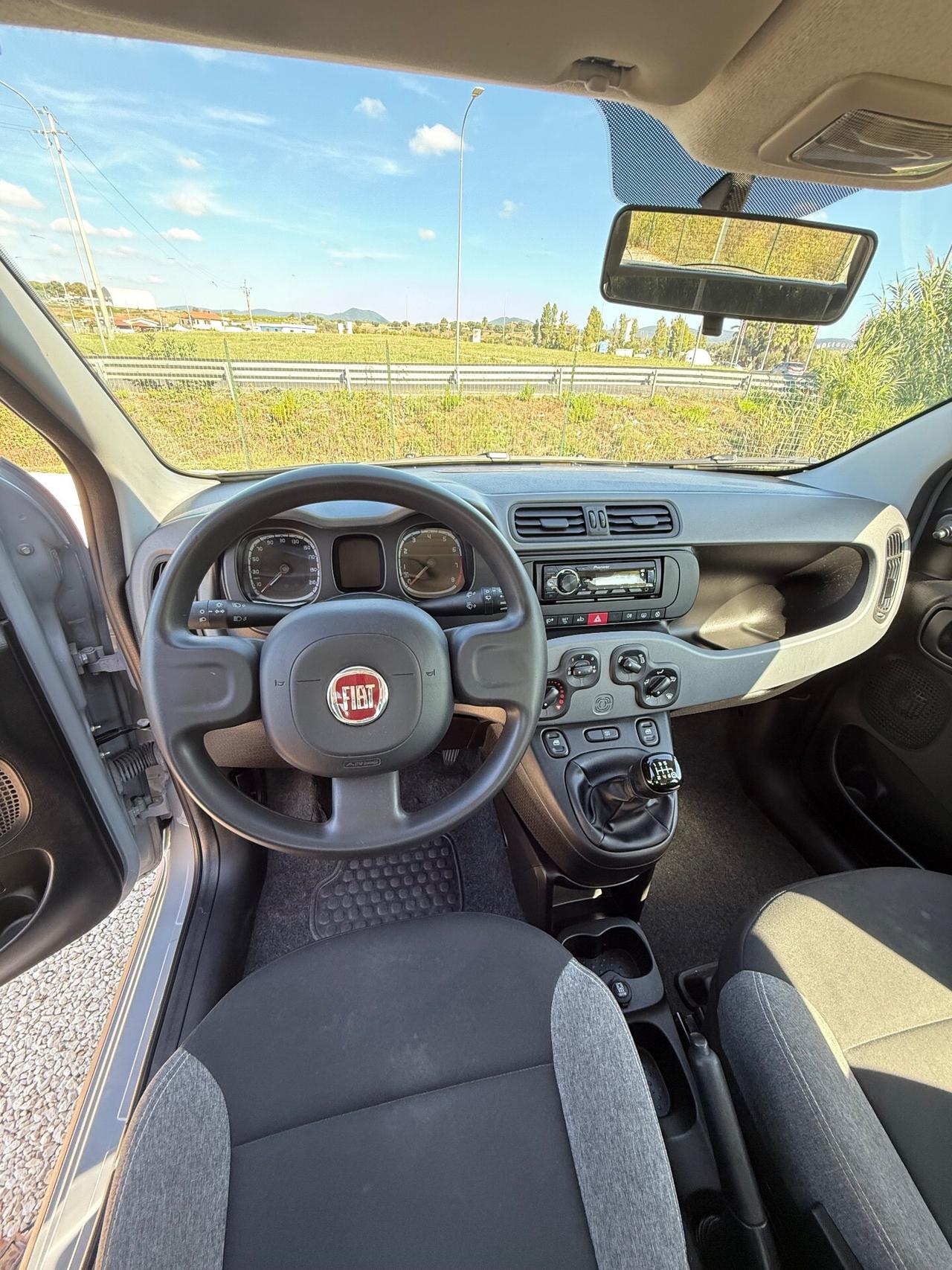 Fiat Panda 1.0 Hybrid Connect