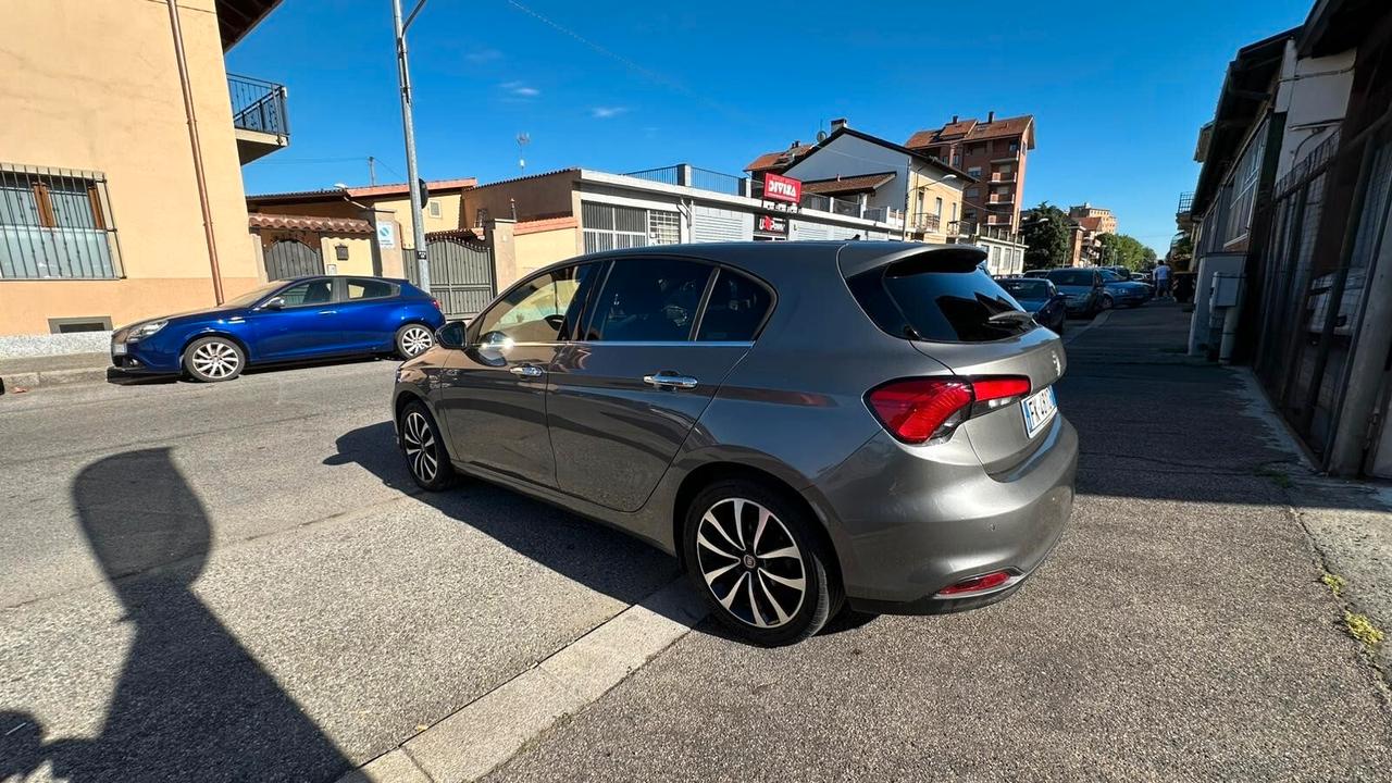 Fiat Tipo 1.6 Mjt S&S DCT 5 porte Lounge