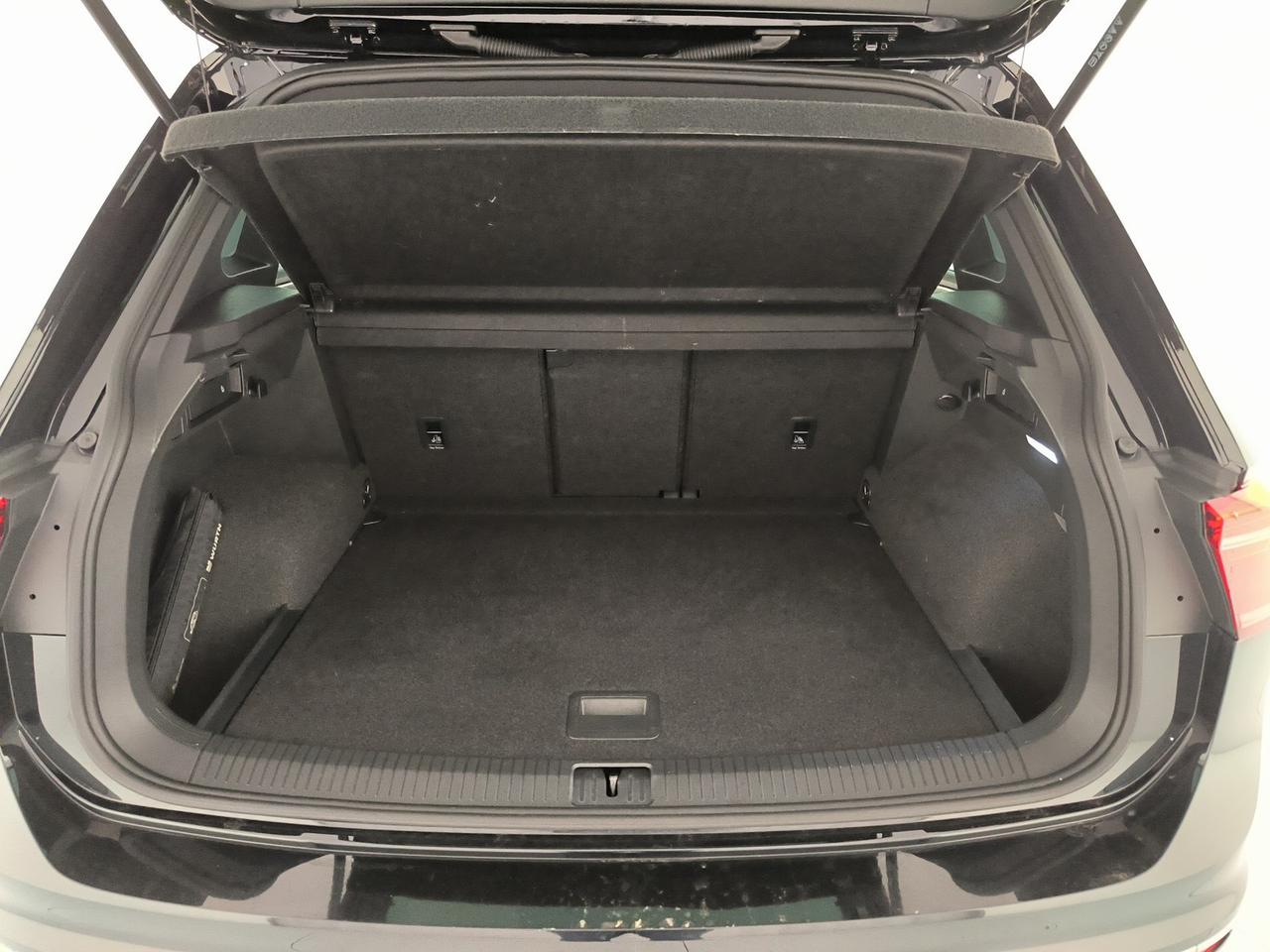 Volkswagen Tiguan 2.0 tdi r-line 150cv dsg