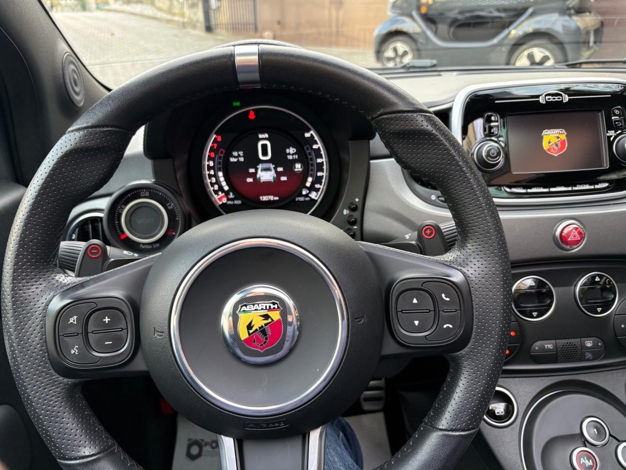 Abarth 595 C 1.4 Turbo T-Jet 145 CV