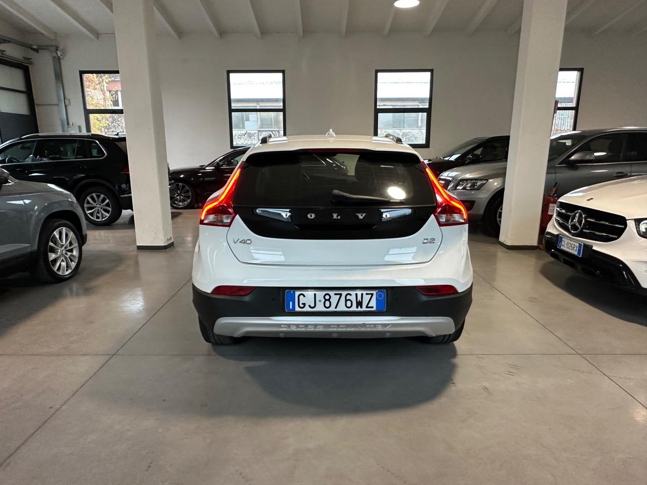 Volvo V40 Cross Country D2 1.6 Powershift Momentum N1