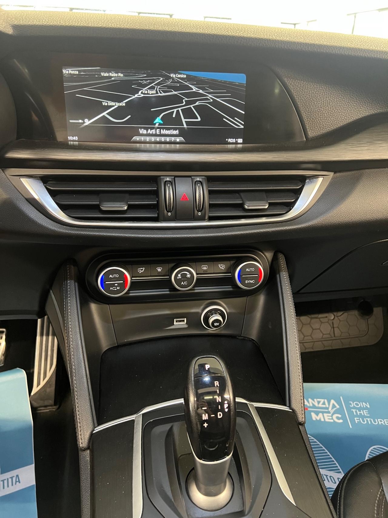 Alfa Romeo Stelvio 2.2 Turbodiesel 210 CV AT8 Q4 Executive