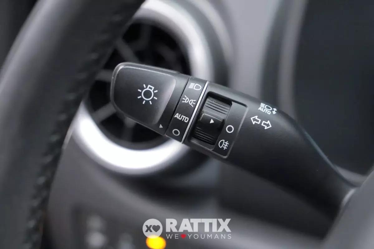 Hyundai Kona motore elettrico 64 kWh EV Xline