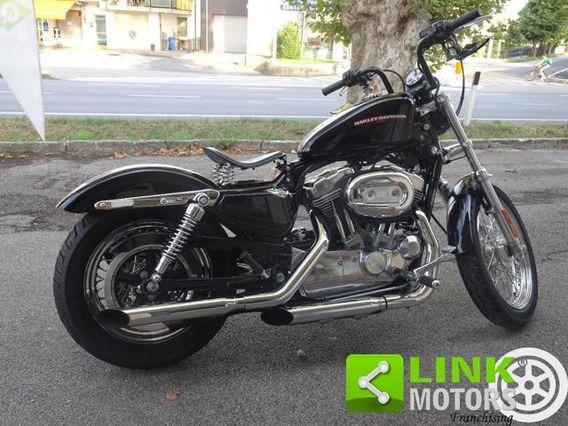 HARLEY-DAVIDSON 883 Sportster Custom SPOSTER 833 XL