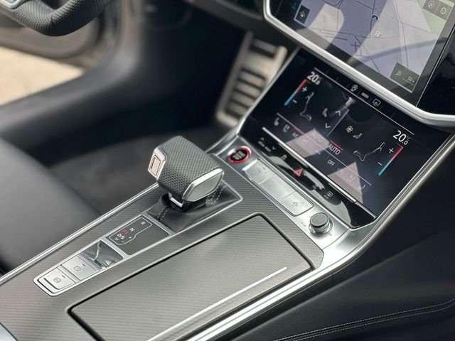 Audi RS6 RS6 AVANT 4.0 TFSI QUATTRO S TRONIC S LINE