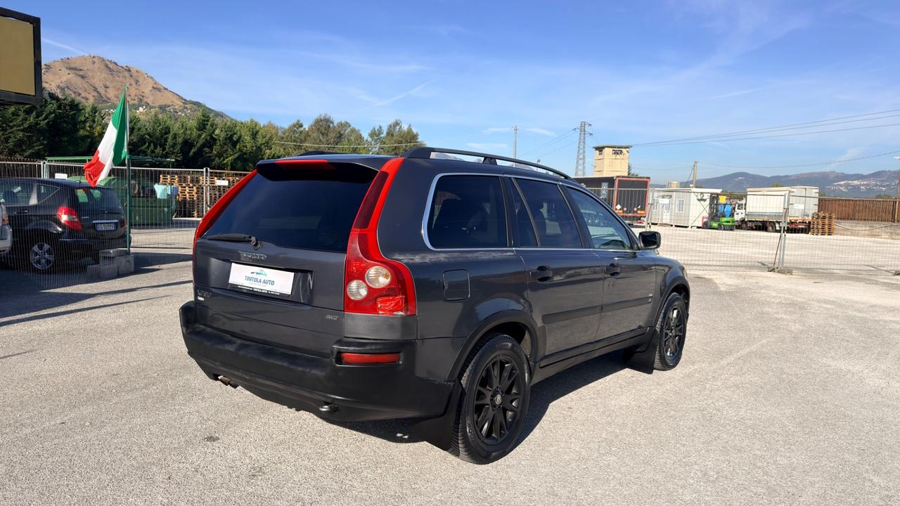 Volvo XC 90 XC90 2.4 D5 163 CV aut. AWD