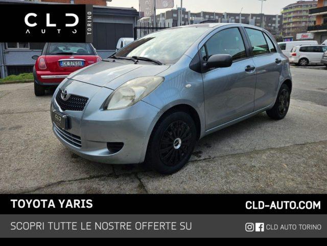 TOYOTA Yaris 1.0 5 porte