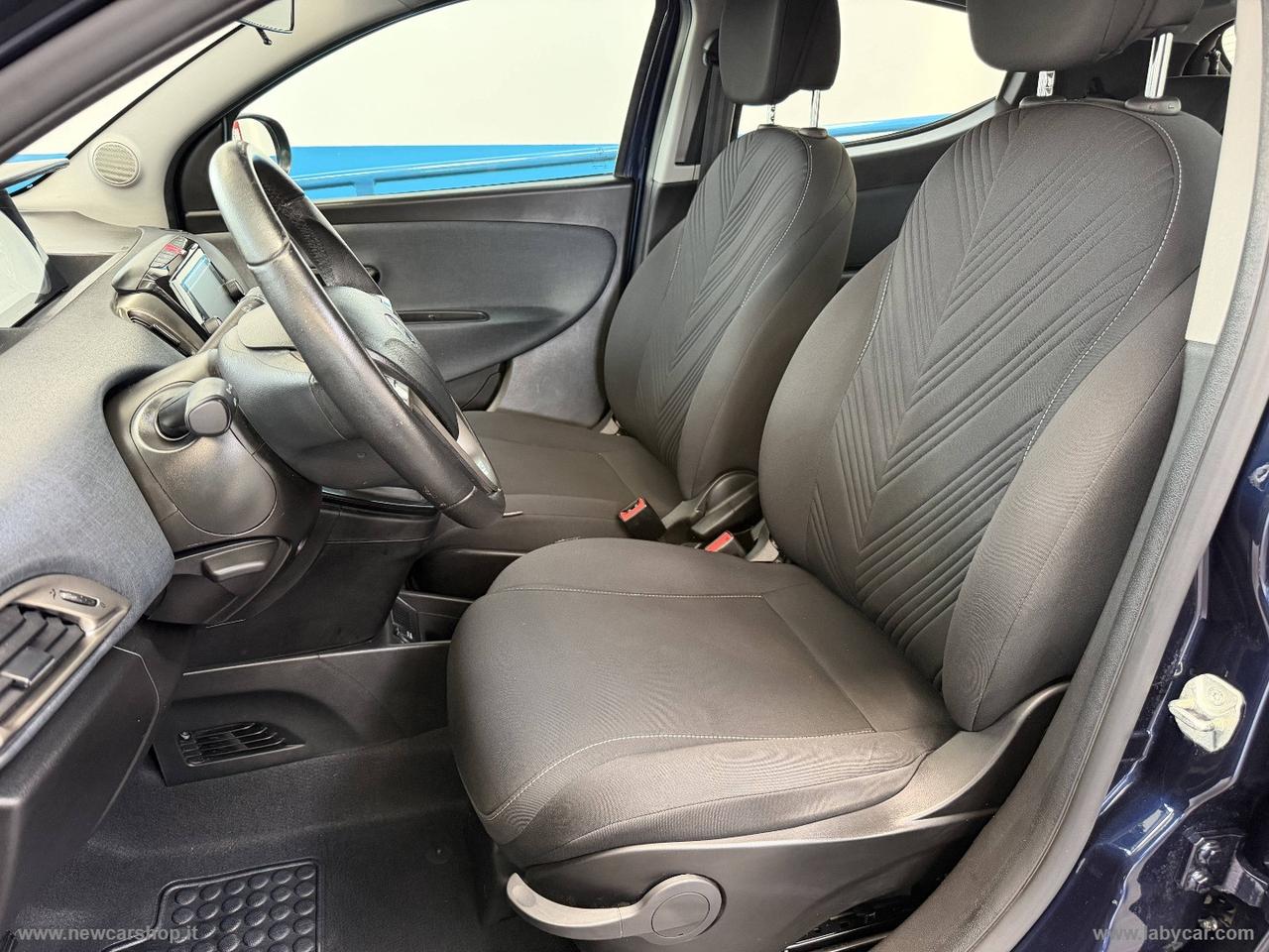 LANCIA Ypsilon 1.0 FireFly 5p.S&S Hyb. Eco Gold NEOPATENTATI