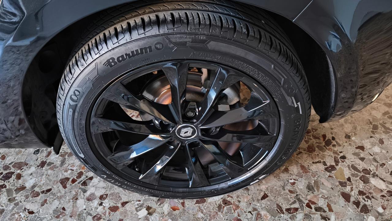 Renault Megane Mégane dCi 8V 110 CV EDC Energy Bose