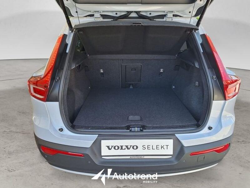 Volvo XC40 Recharge T4 129+82 CV Plug-in Hybrid Automatica Recharge Inscription Expression