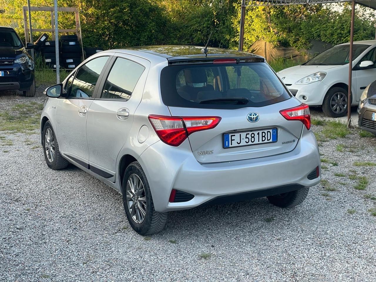 Toyota Yaris hybrid