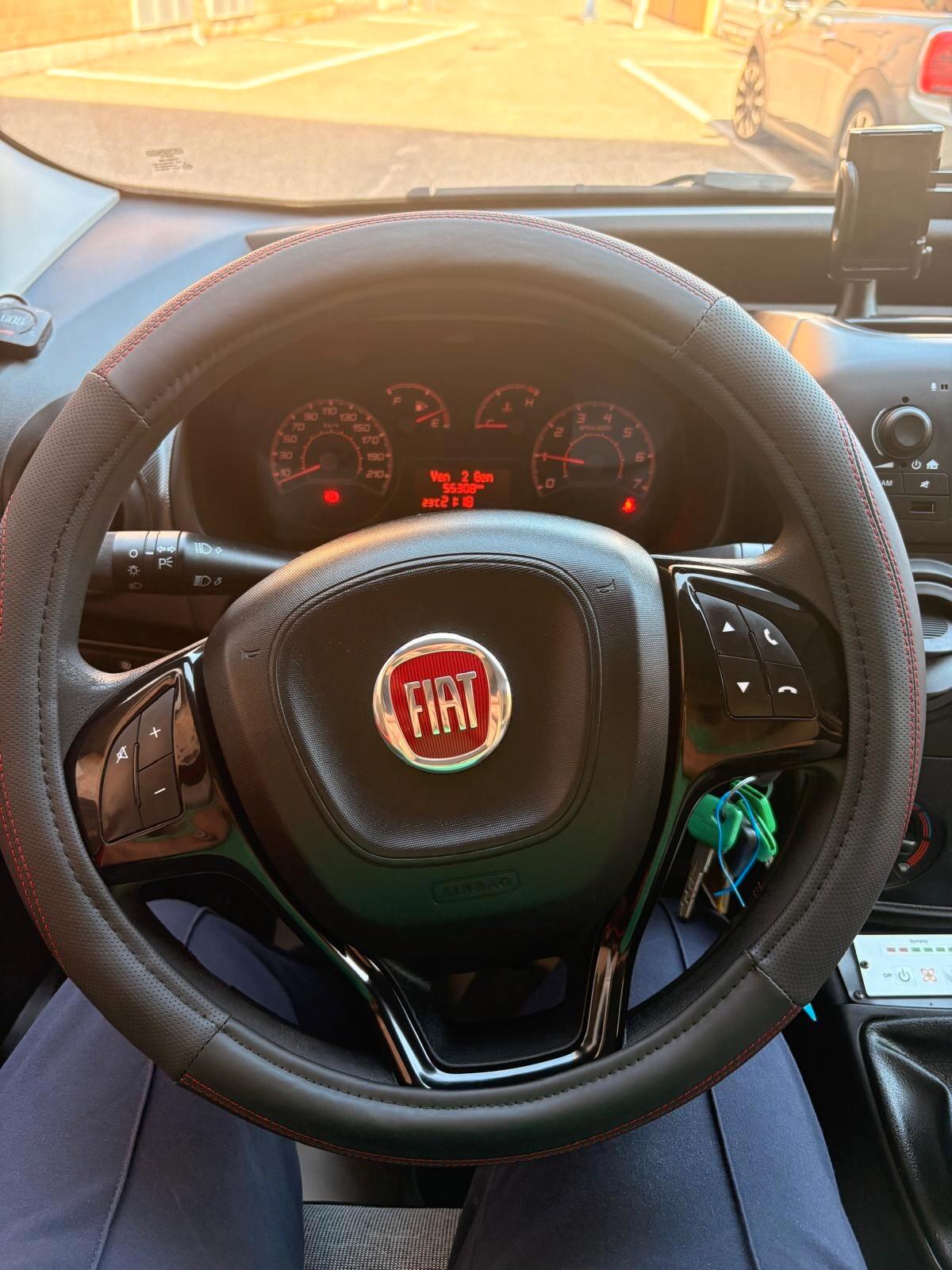 Fiat Fiorino 1.3 MJT 95CV Combinato Adventure M1