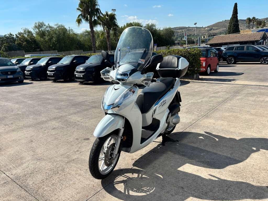 Honda SH 300 i 2017 / KM 23.000 Condizioni pari al nuovo