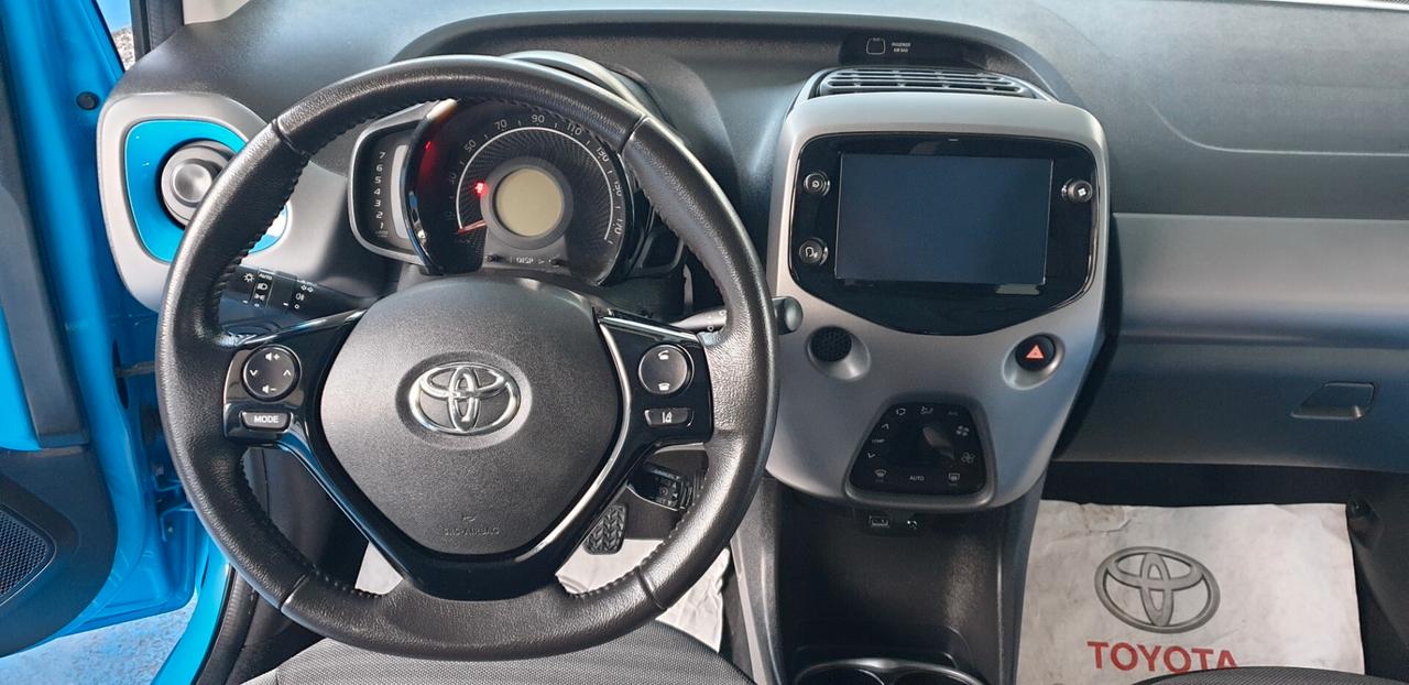 TOYOTA AYGO 1.0 BENZINA ANNO 2019 OK NEOPATENTATI E/6