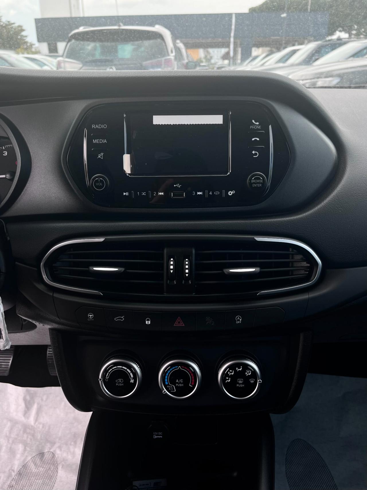 Fiat Tipo 1.6 Mjt S&S 4 porte Km0