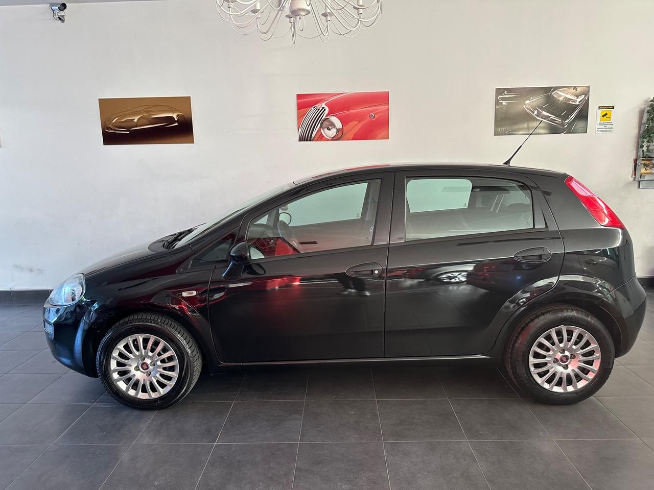 Fiat Punto 1.3 MJT II 75 CV 3 porte Street