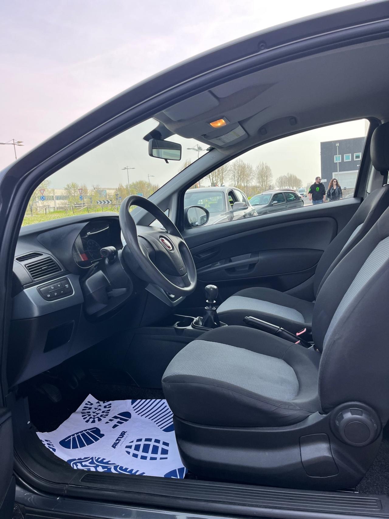 Fiat Punto Classic 1.2 60CV Neopatentati