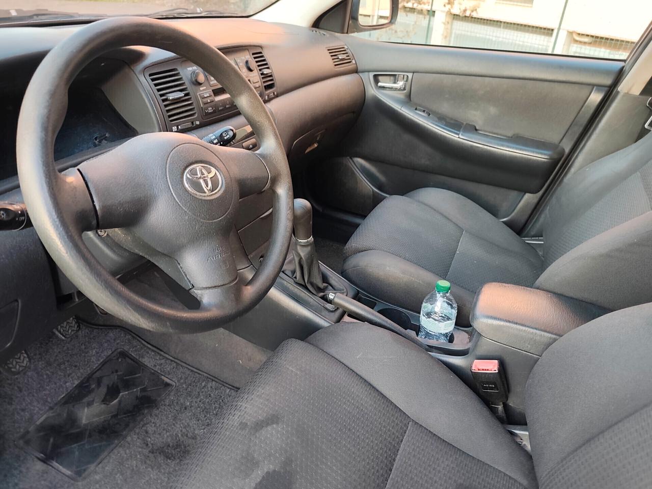 Toyota Corolla 1.4 Benz euro 4 1 proprietario