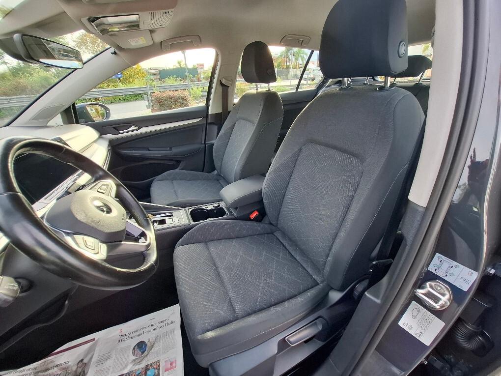 Volkswagen Golf 1.5 TGI DSG Life