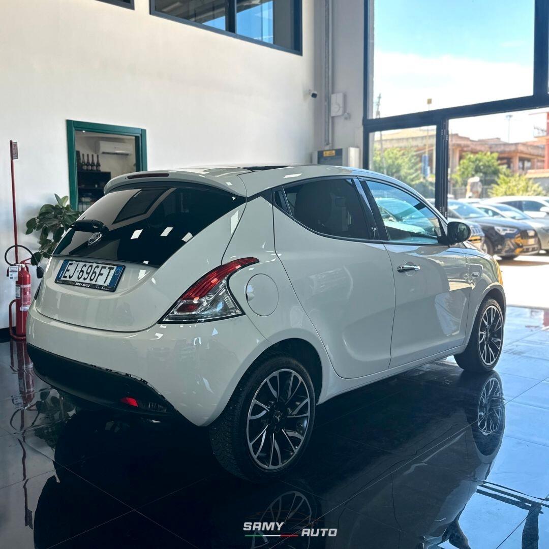 Lancia Ypsilon 1.3 MJT 16V 95 CV 5 porte S&S Platinum