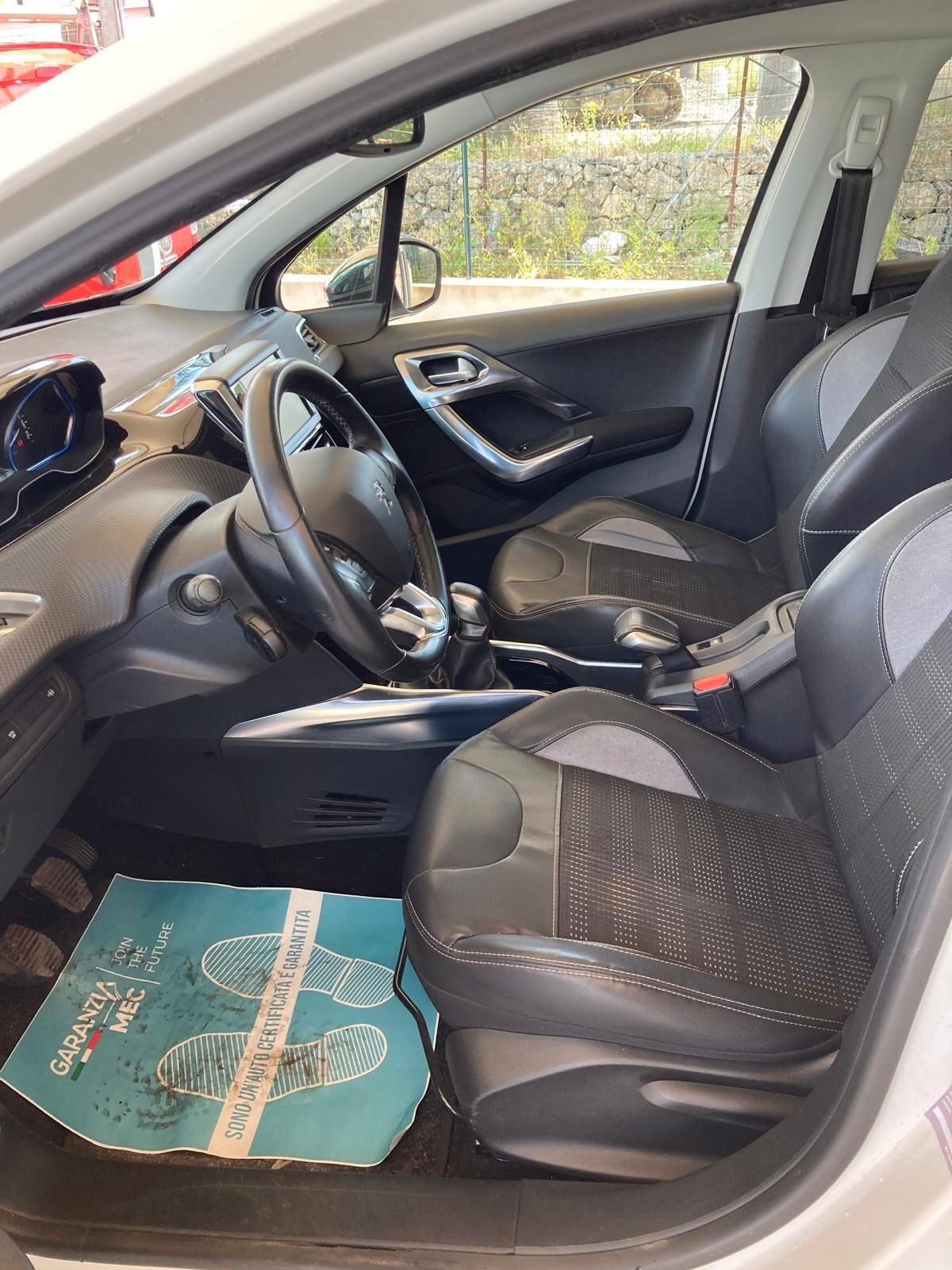 Peugeot 2008 1.6 e-HDi 92 CV Stop&Start Allure