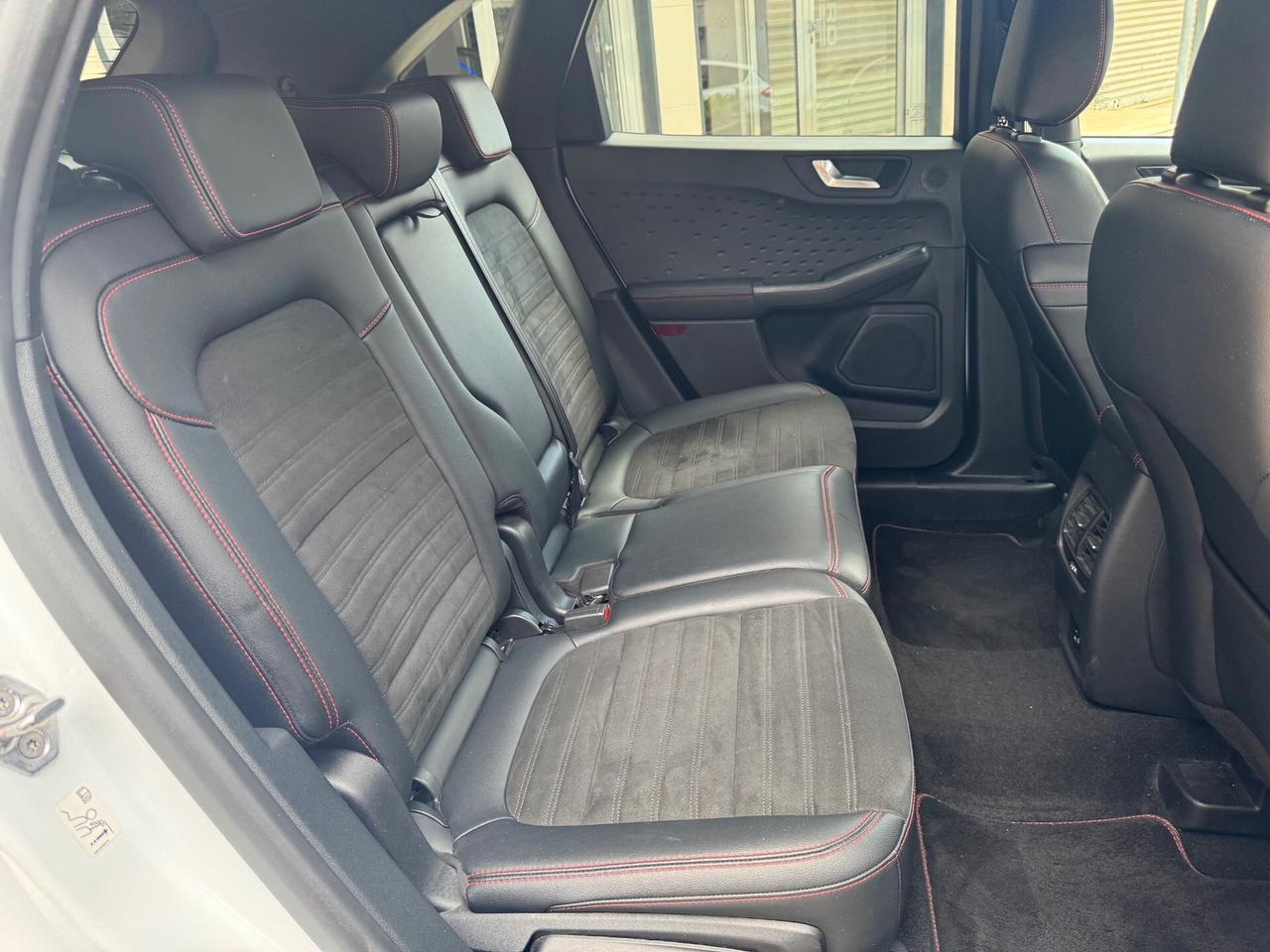 FORD KUGA 1.5 ECOBLUE 120 CV 2WD ST-LINE FULL