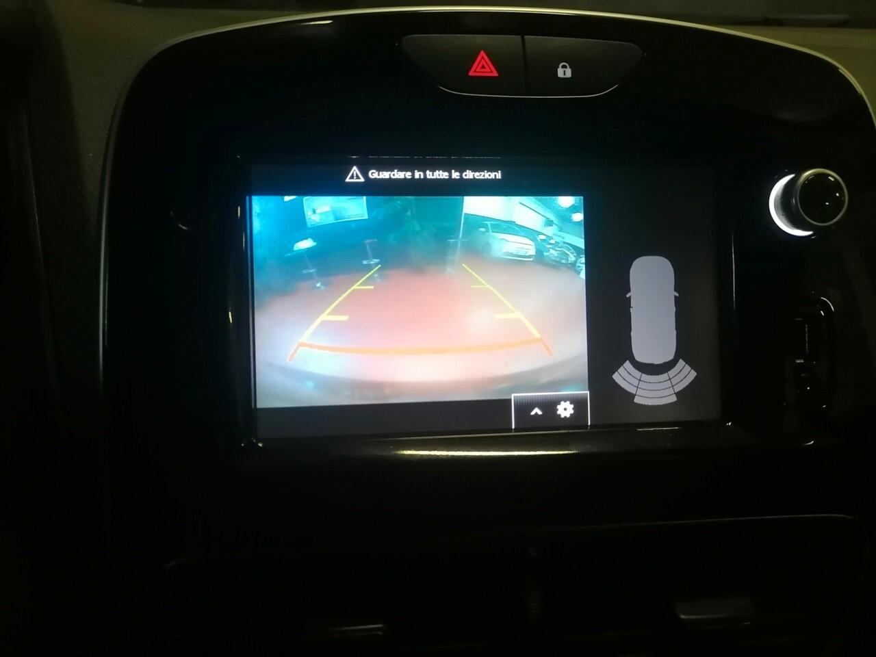 Renault Clio dCi 8V 75 CV Start&Stop 5 porte Energy Duel