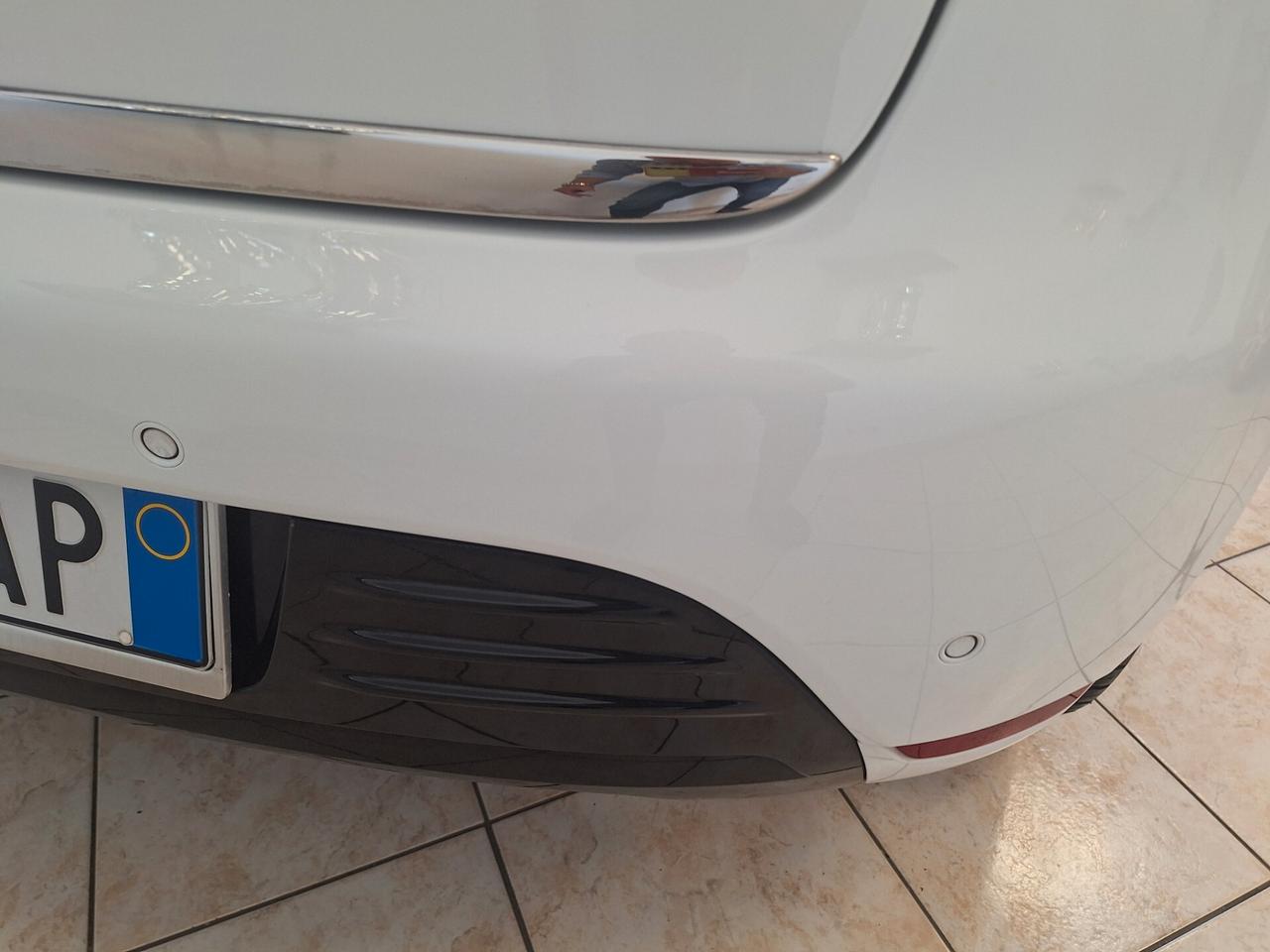 Renault Clio TCe 12V 90 CV GPL 5 porte Moschino Life