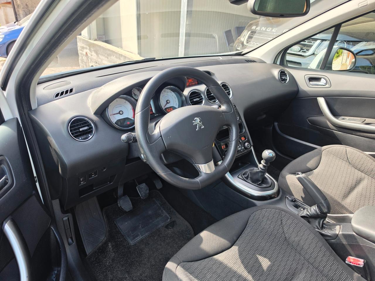 Peugeot 308 1.6 8V e-HDi 112CV Stop&Start 5p. Sport