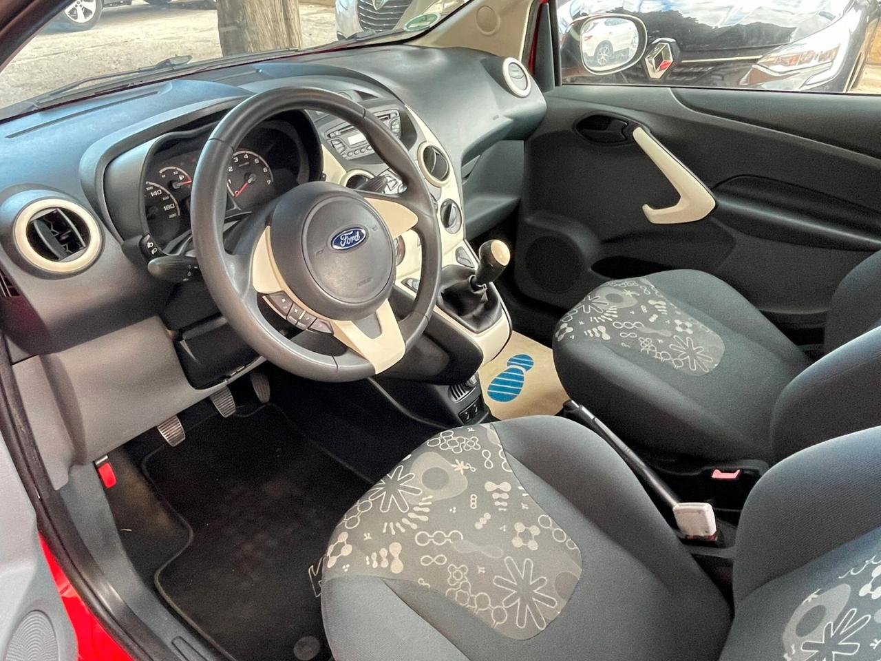 Ford Ka 1.2 8V 69 CV Individual