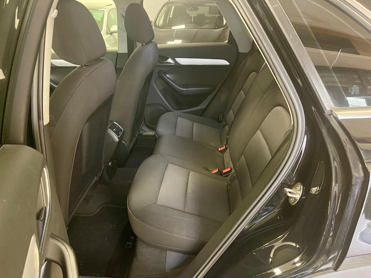 Audi Q3 2.0 TDI 150 CV quattro S tronic Sport