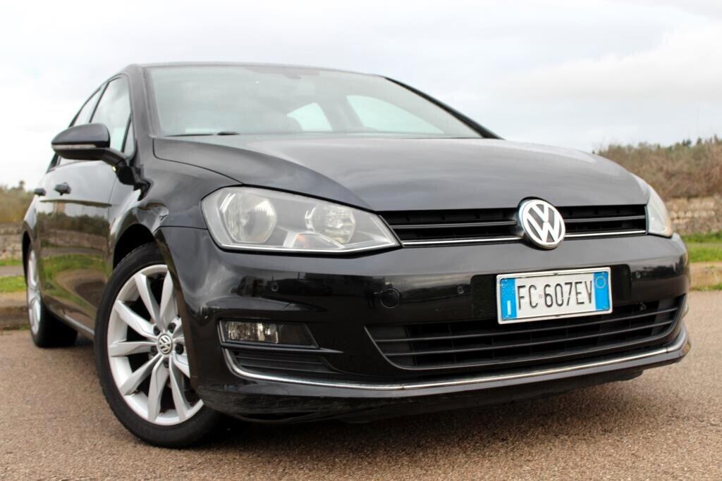 VOLKSWAGEN GOLF 1.6 TDi 110 CV DSG Executive