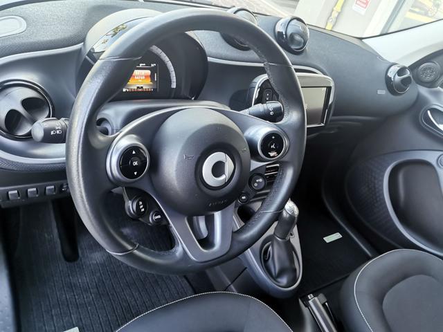 SMART ForFour 70 1.0 Passion