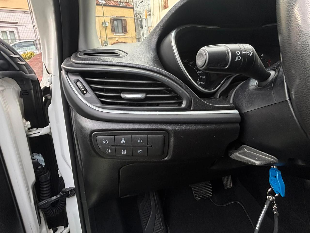 Fiat Tipo 1.6 Mjt S&S SW Lounge