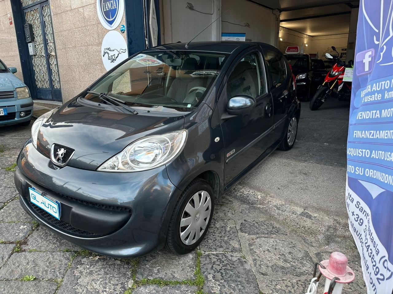 Peugeot 107 1.0 68CV 5p. Plaisir 2Tronic