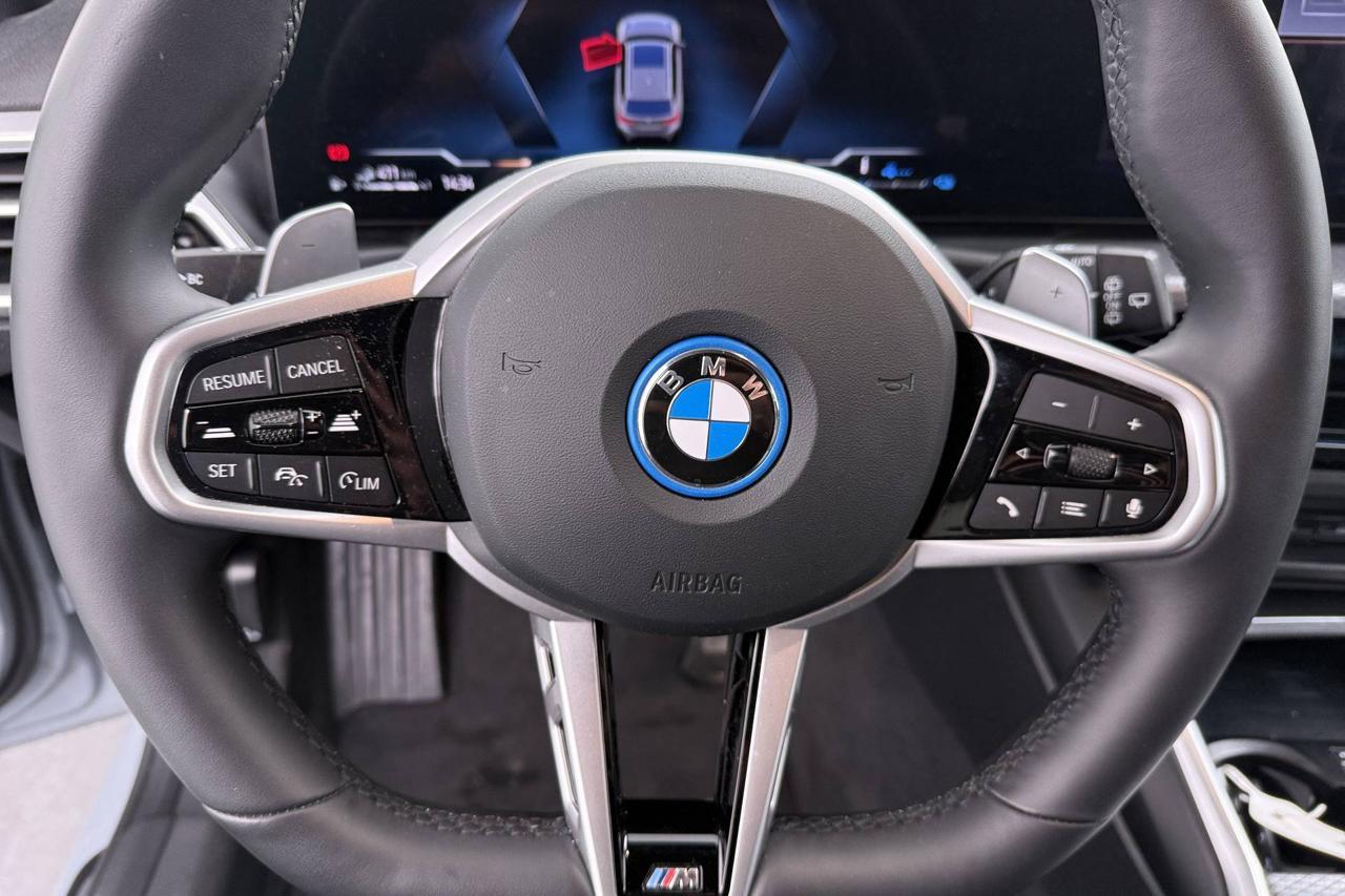 BMW 330 e Touring MSport auto