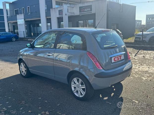 LANCIA Ypsilon 1.3 Multijet 16V Neopatentati