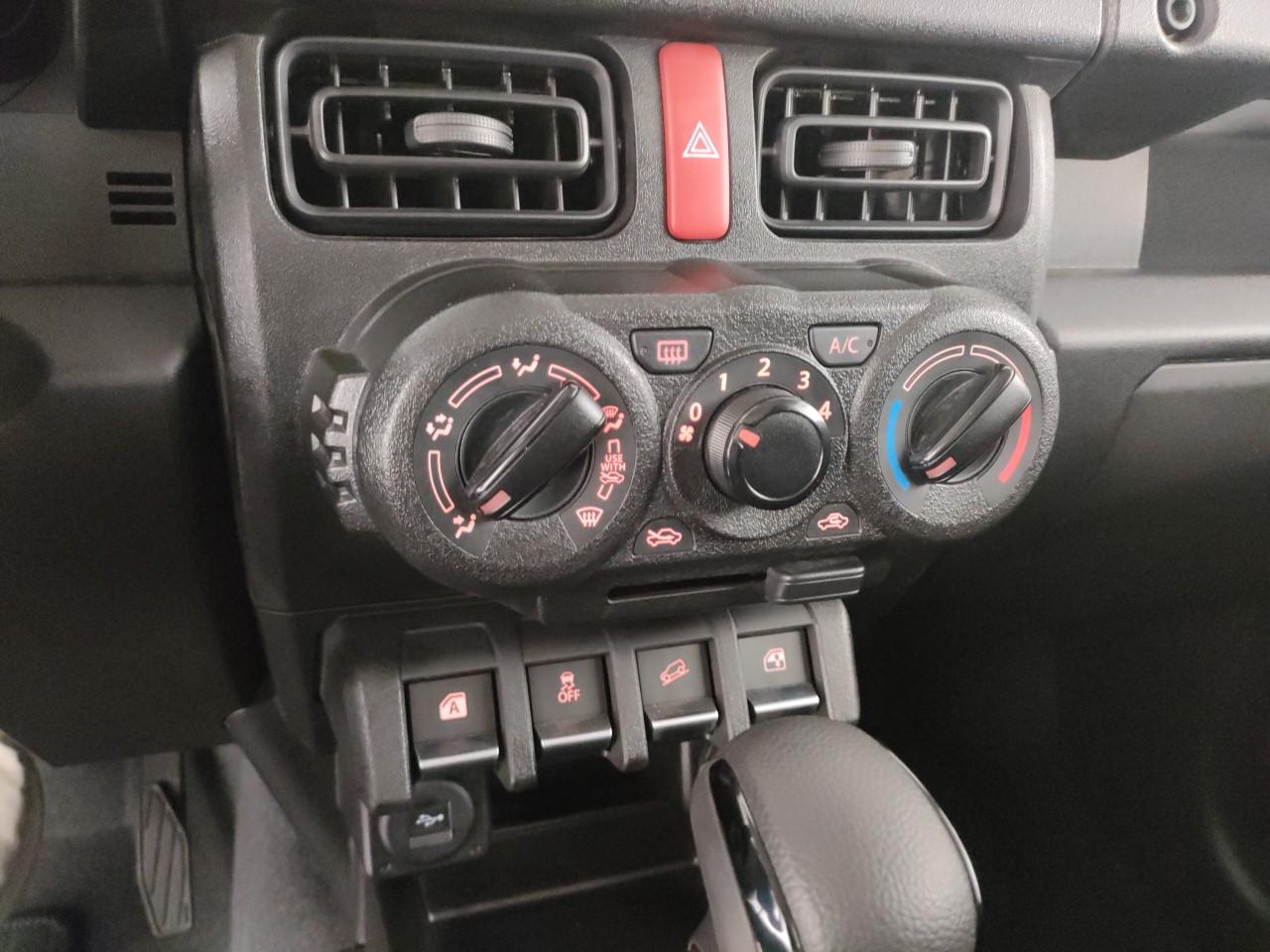 SUZUKI Jimny 1.5 Top 4wd / 4 Posti M1 + Cambio Automatico