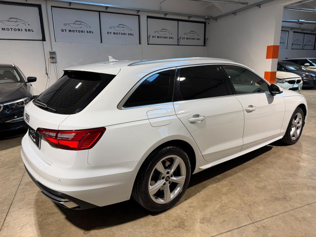 Audi A4 Avant 2.0 TDI VIRTUAL-MMI PLUS-CARPLAY-LED