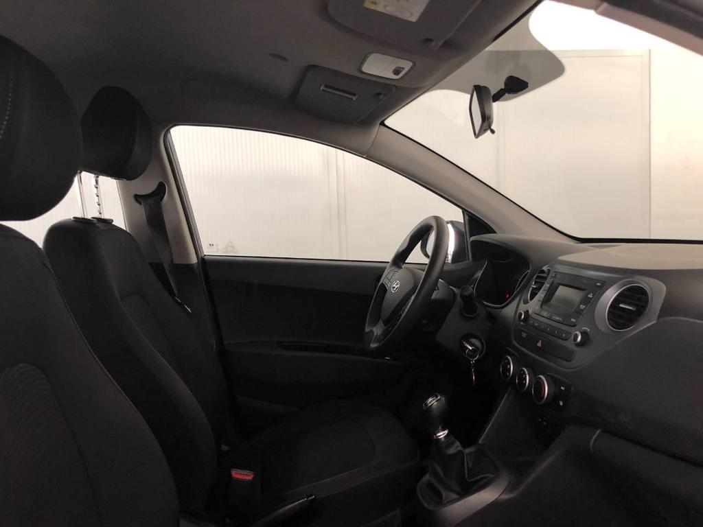 Hyundai i10 1.0 MPI Tech
