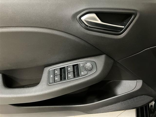 RENAULT Clio 1.0 tce Equilibre 90cv