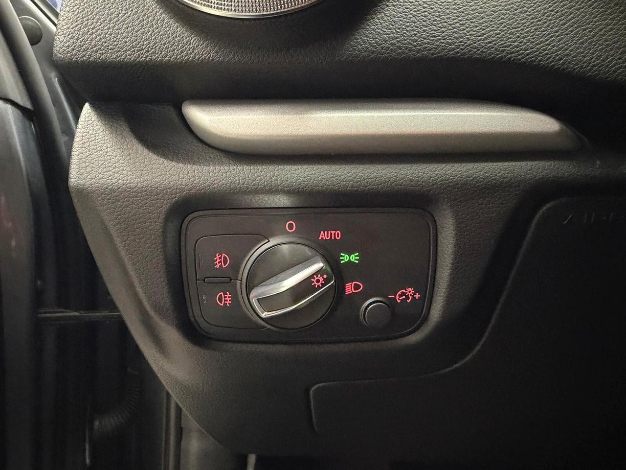 Audi A3 SPB 2.0 TDI 150 CV clean diesel S tronic Ambition