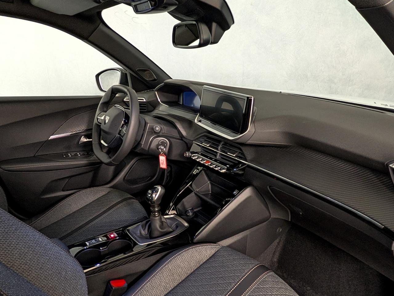 Peugeot 2008 1.2 puretech 100cv Allure