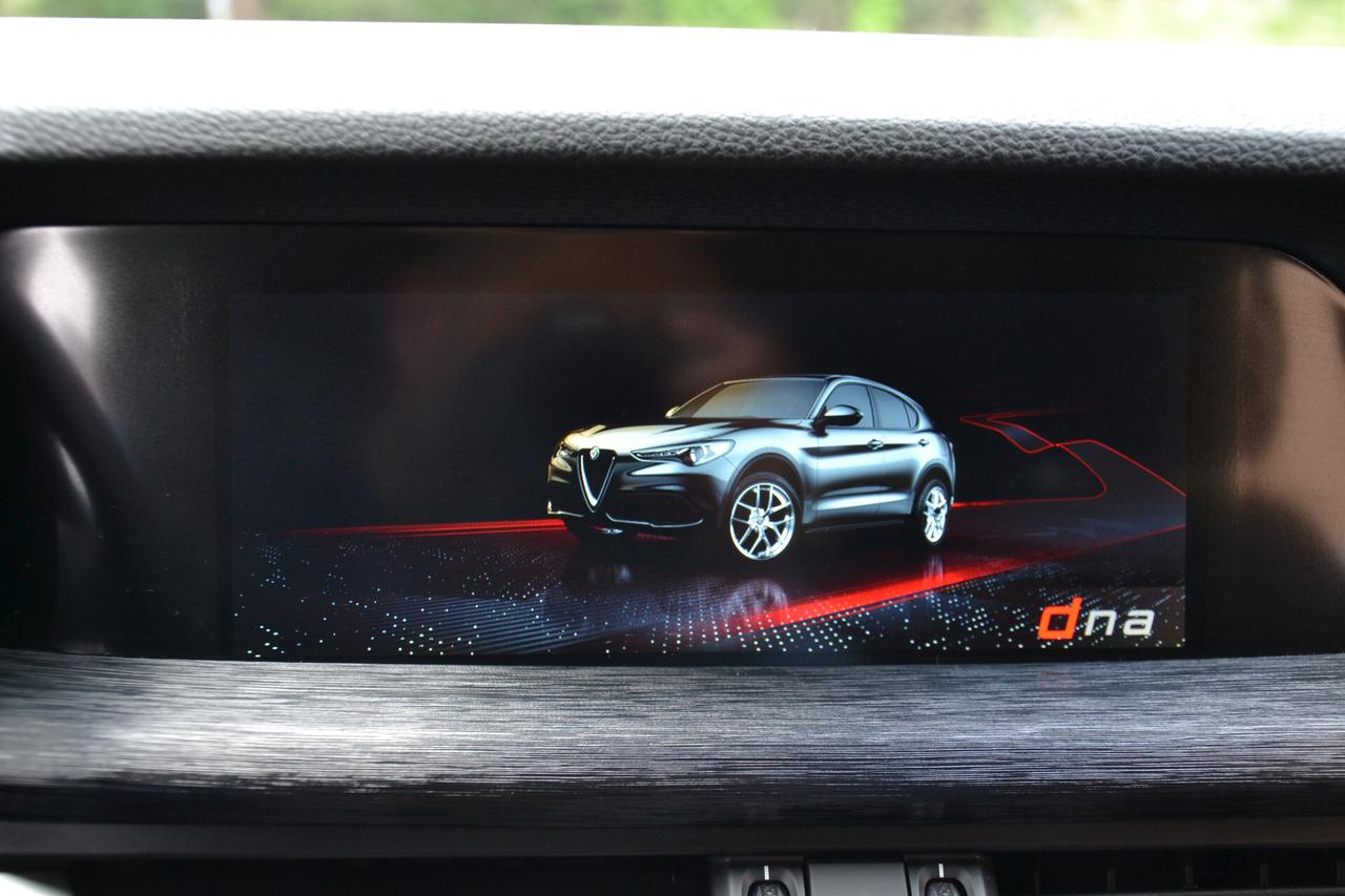 Alfa Romeo Stelvio 2.2 190CV AT8 **PREZZO REALE**UNIPRO'**GARANZIA**
