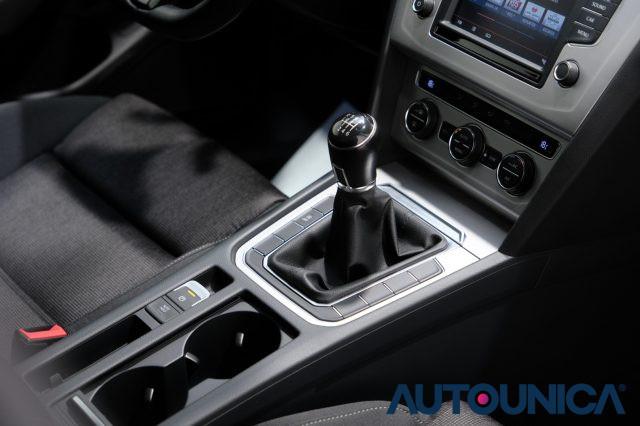 VOLKSWAGEN Passat Variant 2.0 TDI BUSINESS BLUEMOTION TECHNOLOGY