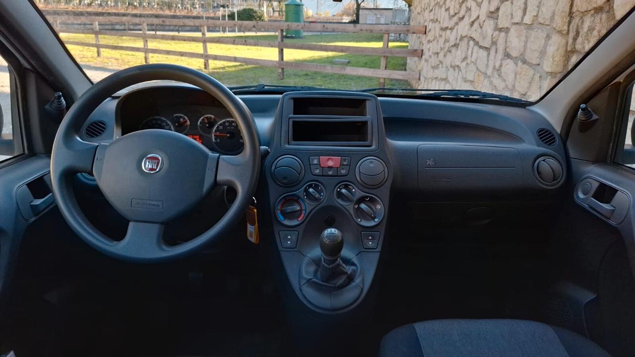 FIAT PANDA 1.2 EMOTION NEOPATENTATI