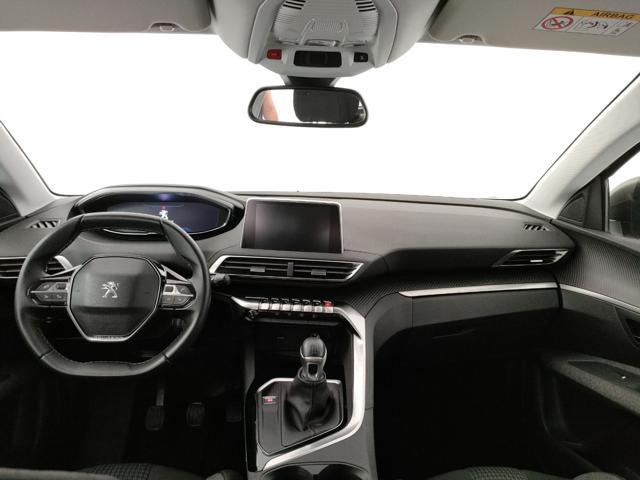 PEUGEOT 3008 BlueHDi 130 S&S Business
